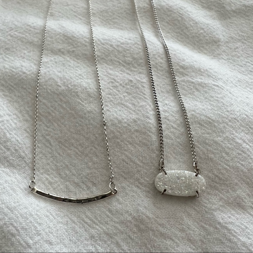 Silver necklace set